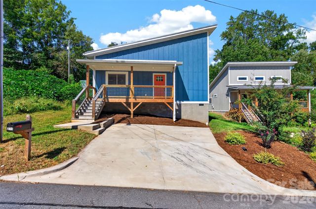 211 Hanover Street, Asheville, NC 28806
