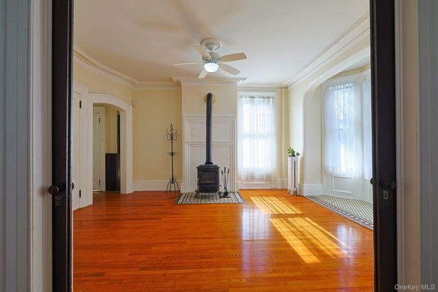 129 Academy Street, Poughkeepsie, NY 12601