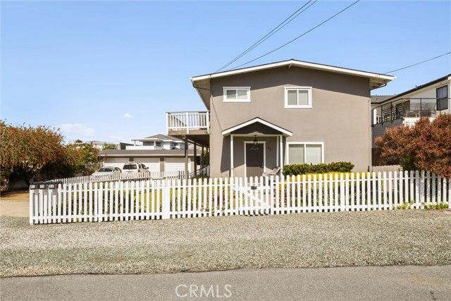31 8th Street, Cayucos, CA 93430