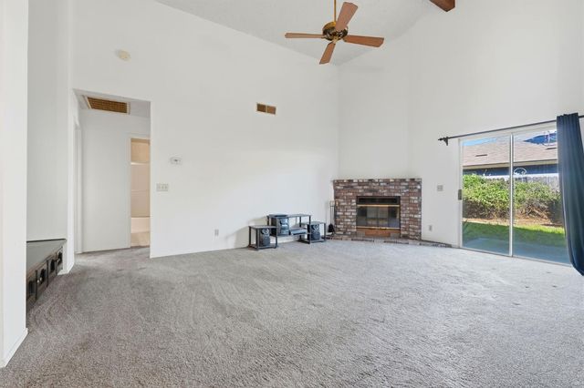 3662 W Harvard Avenue, Fresno, CA 93722