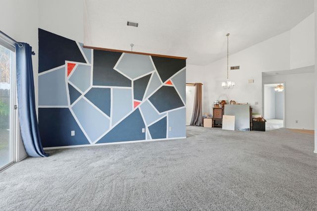 3662 W Harvard Avenue, Fresno, CA 93722