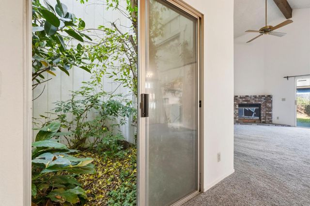 3662 W Harvard Avenue, Fresno, CA 93722