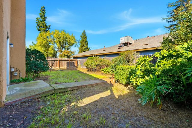 3662 W Harvard Avenue, Fresno, CA 93722