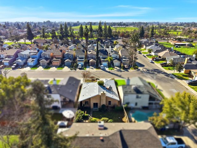 3662 W Harvard Avenue, Fresno, CA 93722
