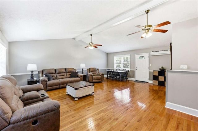 1270 Highway 53, Hoschton, GA 30548