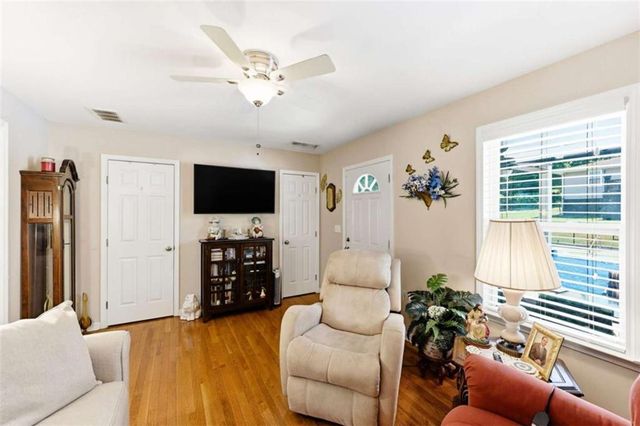 1270 Highway 53, Hoschton, GA 30548