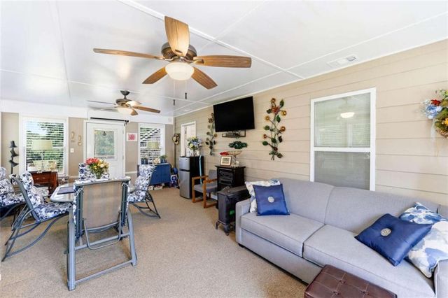1270 Highway 53, Hoschton, GA 30548