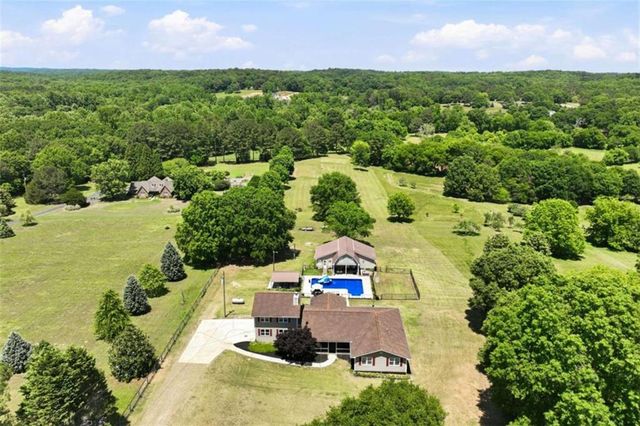 1270 Highway 53, Hoschton, GA 30548