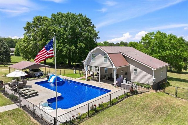 1270 Highway 53, Hoschton, GA 30548