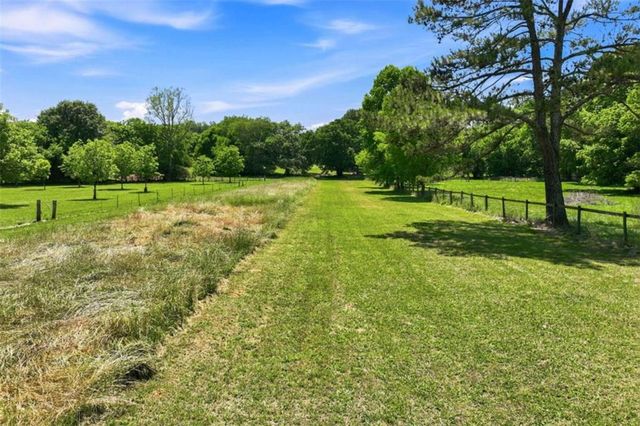 1270 Highway 53, Hoschton, GA 30548