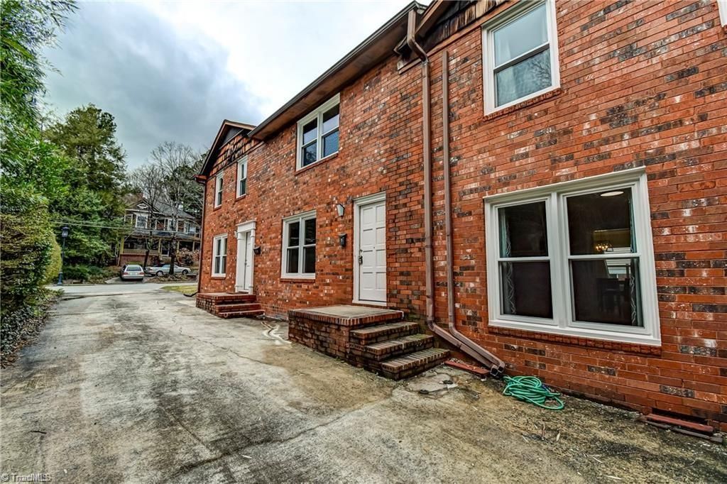 115 S Mendenhall Street C, Greensboro, NC 27403