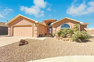 823 CORRAL Street SW, Los Lunas, NM 87031