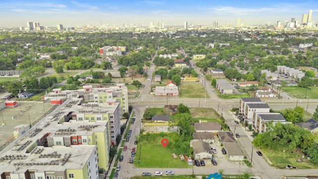 3012, 3014, 3016 Rosalie Street, Houston, TX 77004