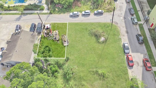 3012, 3014, 3016 Rosalie Street, Houston, TX 77004