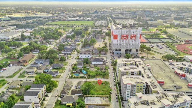 3012, 3014, 3016 Rosalie Street, Houston, TX 77004