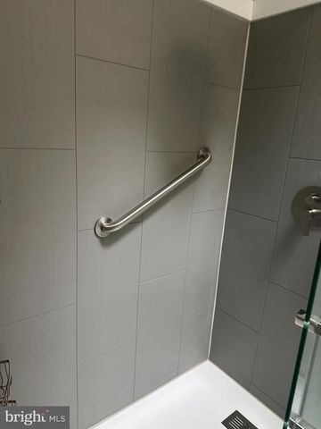 8129 MOUNTAIN VIEW CIR, Pasadena, MD 21122