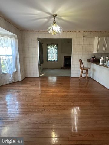 8129 MOUNTAIN VIEW CIR, Pasadena, MD 21122