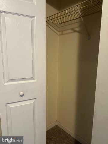 8129 MOUNTAIN VIEW CIR, Pasadena, MD 21122