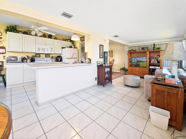 4391 NW 12th Avenue, Deerfield Beach, FL 33064