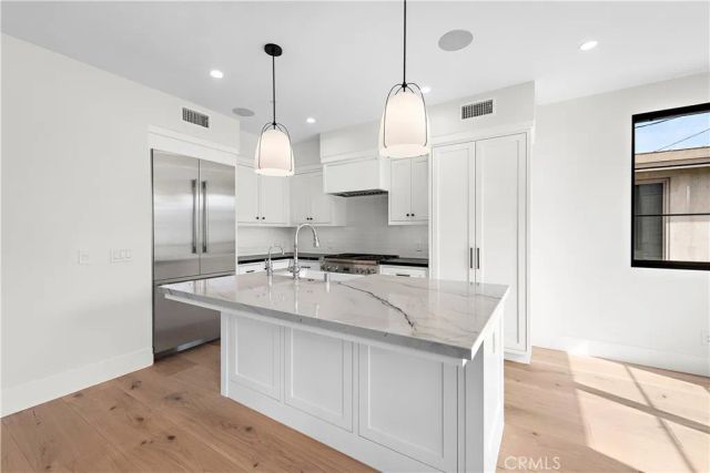 434 Goldenrod Avenue, Corona Del Mar, CA 92625