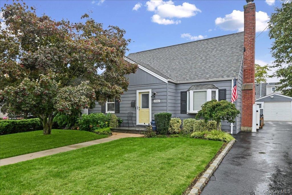 2342 Maple Street, Seaford, NY 11783 — exterior