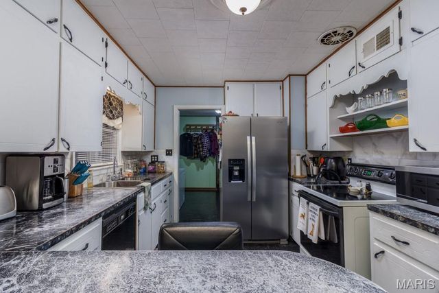 837 Lynn Street, Lebanon, MO 65536