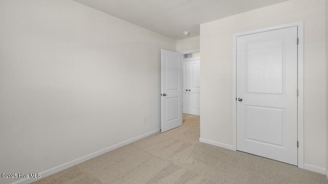 1002 Bayard Wootten Way, New Bern, NC 28562