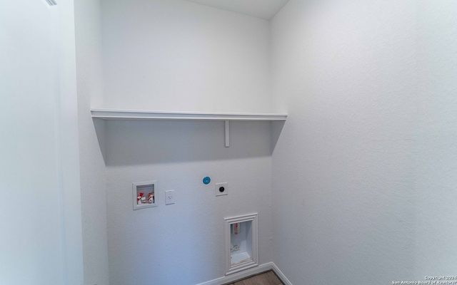 124 Fawn Trace, San Antonio, TX 78253