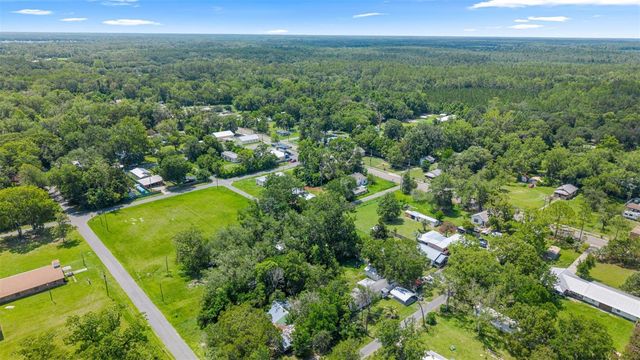5698 NAVARRE AVENUE, Hampton, FL 32044