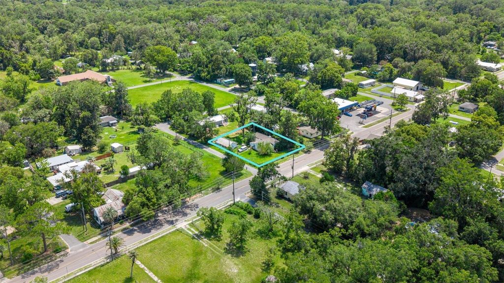 5698 NAVARRE AVENUE, Hampton, FL 32044