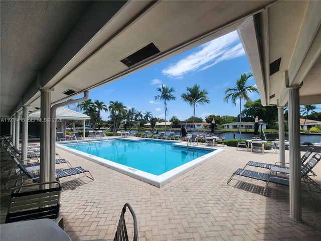 160 Cypress Club Dr 608, Pompano Beach, FL 33060