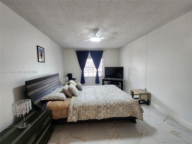 160 Cypress Club Dr 608, Pompano Beach, FL 33060