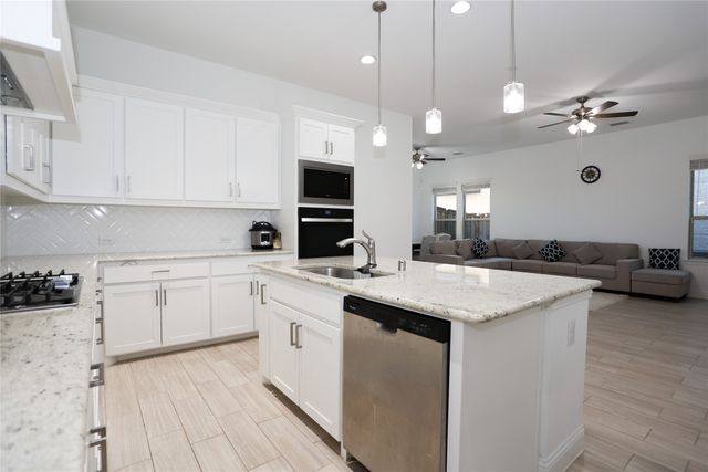 2725 Woodland Court, Wylie, TX 75098