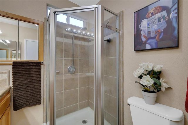 4803 Pacific Ave, Olivehurst, CA 95961