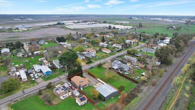 4803 Pacific Ave, Olivehurst, CA 95961