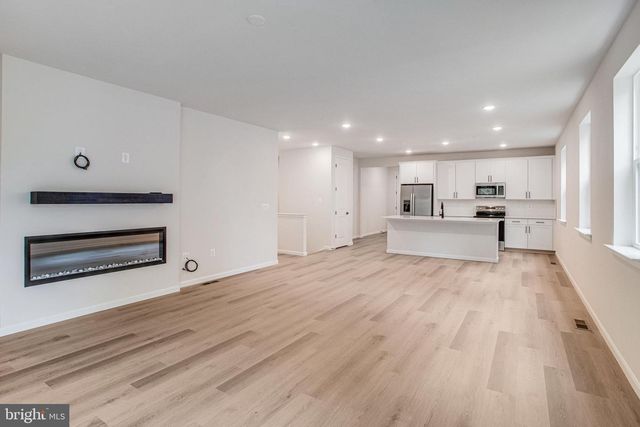 7106 BRAXTON CT, Ruther Glen, VA 22546