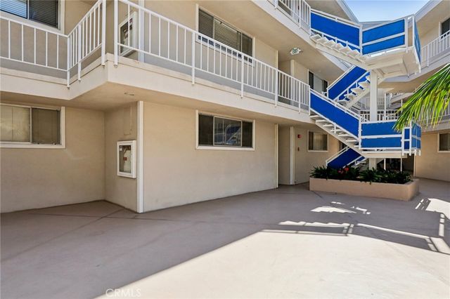 383 Bayshore Avenue 207, Long Beach, CA 90803