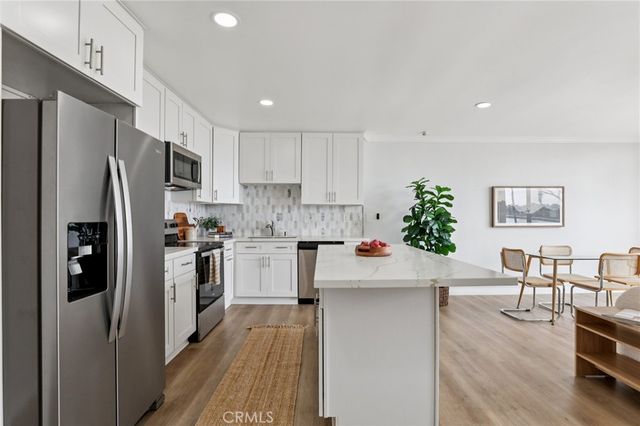 383 Bayshore Avenue 207, Long Beach, CA 90803