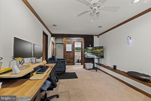 866 DECKER LN, Warminster, PA 18974
