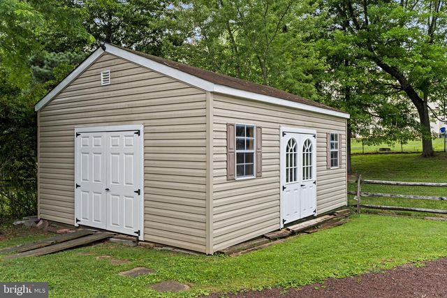 866 DECKER LN, Warminster, PA 18974