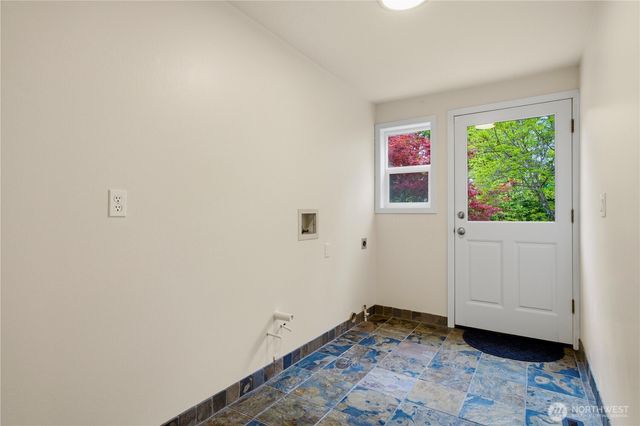 4017 251st Way NE, Redmond, WA 98053