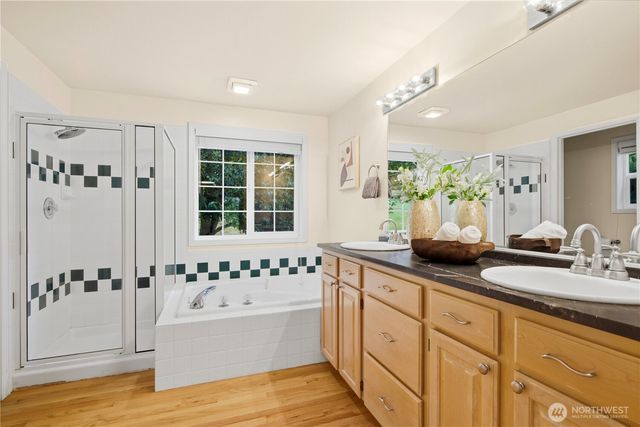 4017 251st Way NE, Redmond, WA 98053
