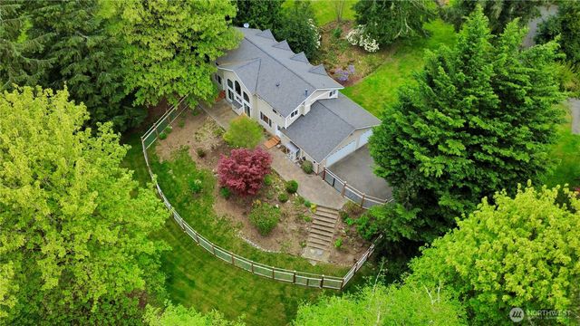 4017 251st Way NE, Redmond, WA 98053