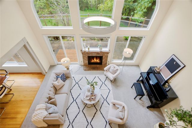 4017 251st Way NE, Redmond, WA 98053
