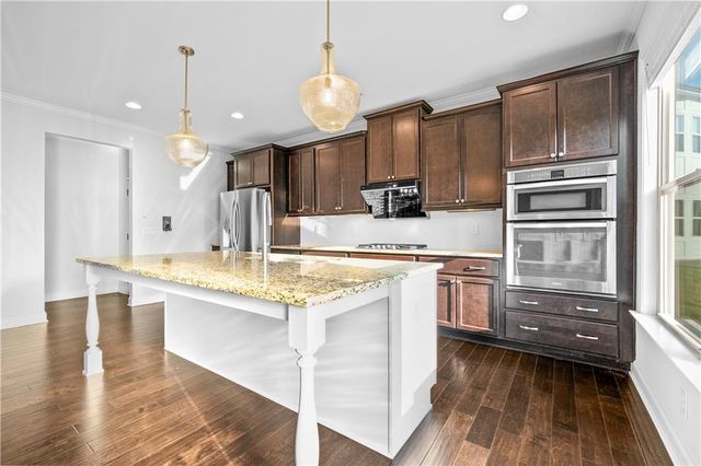 2770 Longacre Park Way, Lawrenceville, GA 30044