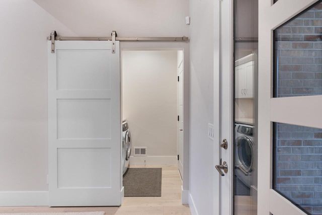 5003 Wenlock Rose Court, Middleton, WI 53562