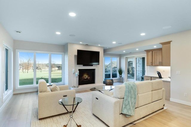 5003 Wenlock Rose Court, Middleton, WI 53562