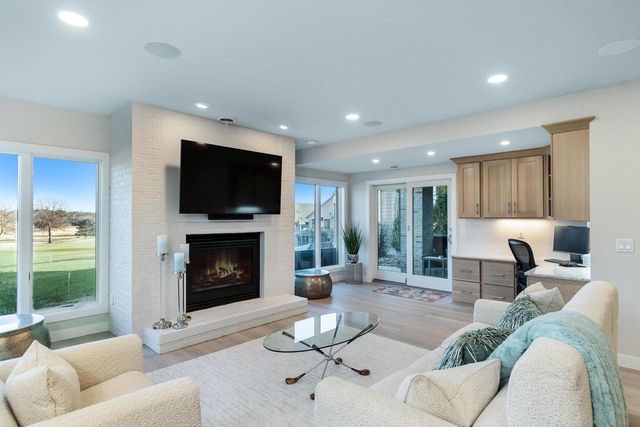 5003 Wenlock Rose Court, Middleton, WI 53562