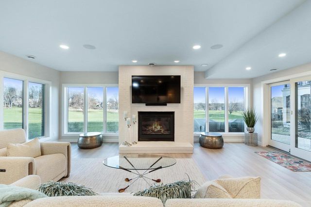 5003 Wenlock Rose Court, Middleton, WI 53562