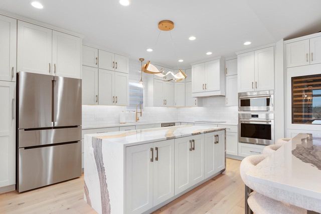 5003 Wenlock Rose Court, Middleton, WI 53562